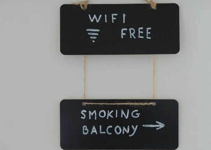 Precioso Piso En Oviedo, Parking, Wifi Y Netflix By Delabra * 奥维耶多